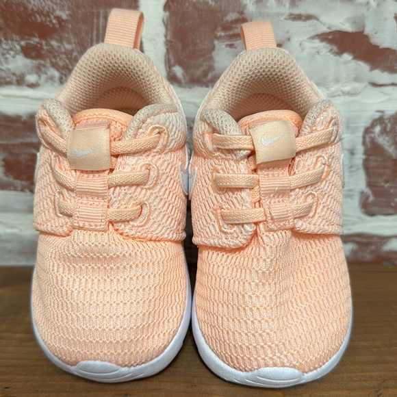 Nike Roshe One Toddler Sz 4C - Picture 7 of 8